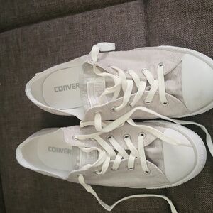 Gray size 9.5 converse